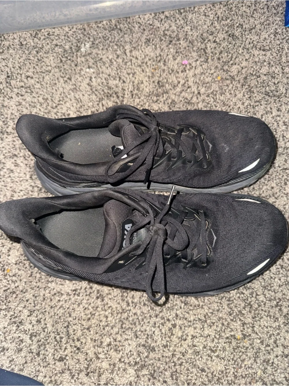 HOKA Clifton 8, Black/Black, Men’s